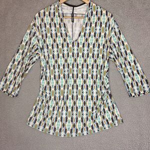 Deborah Viereck Women Watercolor 3/4 Sleeve Top Medium Cinched sides Stretch